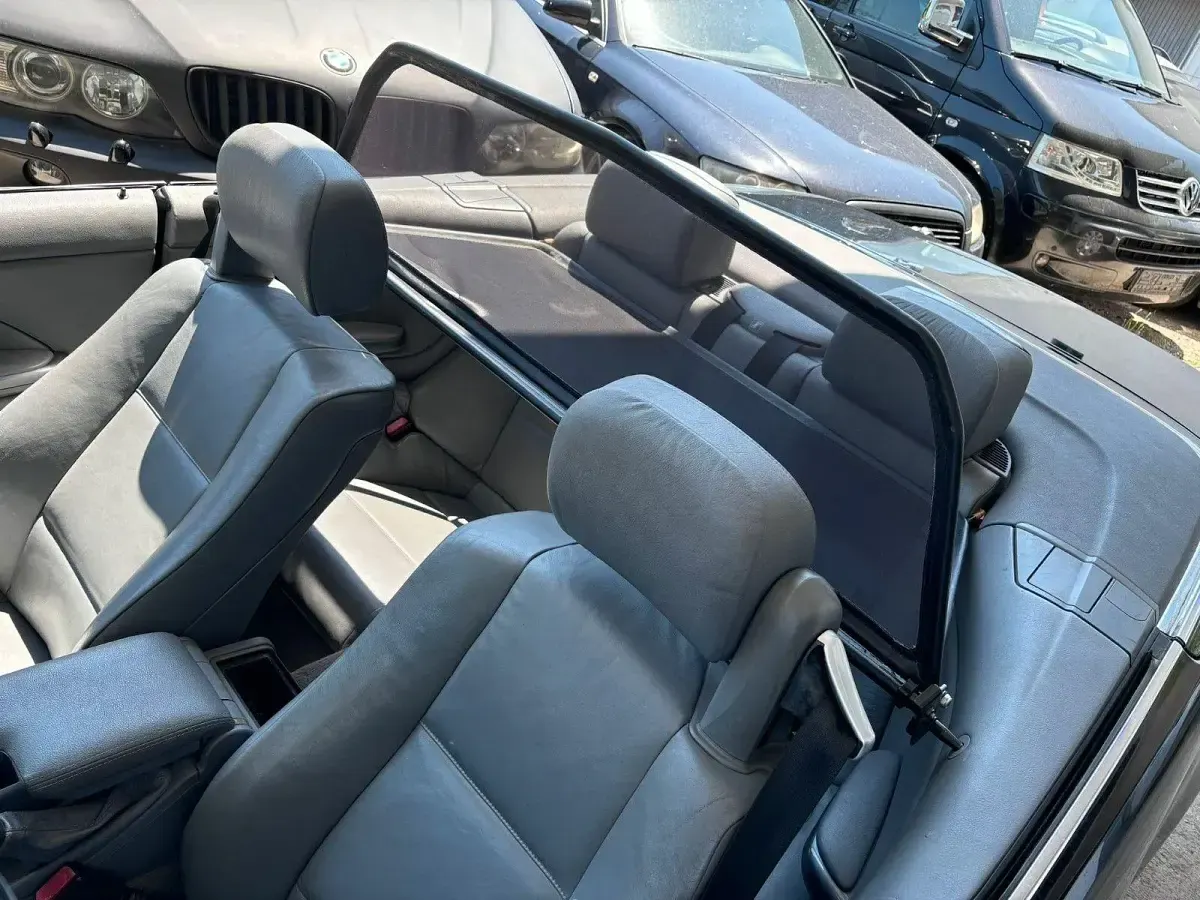 Gebraucht BMW 320 Sport Line 170 PS (125 kW) 2001 Schwarz Coupé