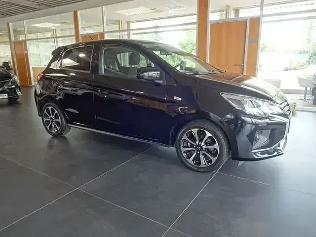 Gebraucht Mitsubishi Space Star 80 PS (58 kW) 2021 Schwarz Kleinwagen