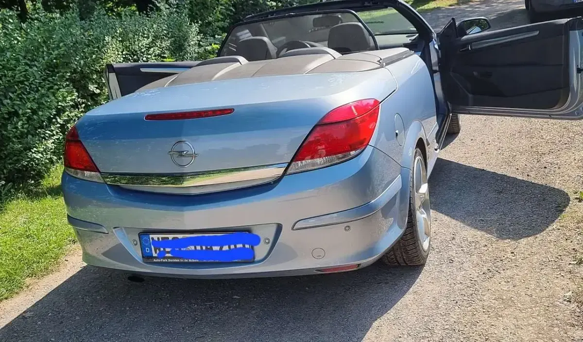 Gebraucht Opel Astra Cosmo 179 PS (131 kW) 2007 Blau Cabrio
