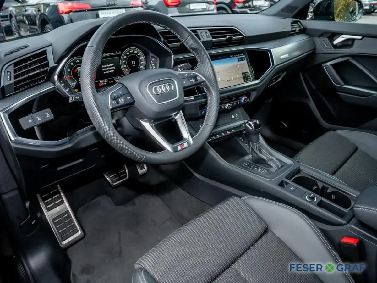 Gebraucht Audi Q3 Sportback S-Line 150 PS (110 kW) 2025 Daytonagrau perleffekt SUV