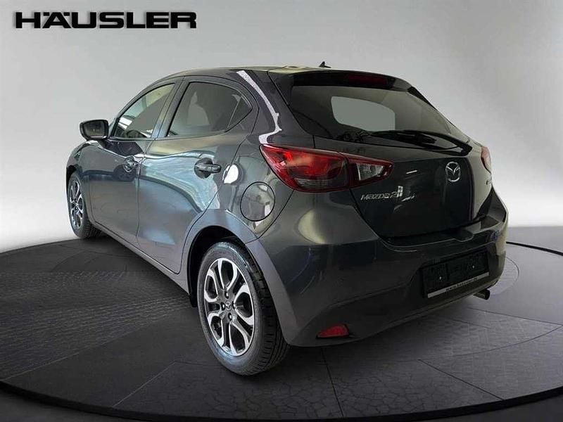 Gebraucht Mazda 2 Nakama 90 PS (66 kW) 2016 Grau Limousine