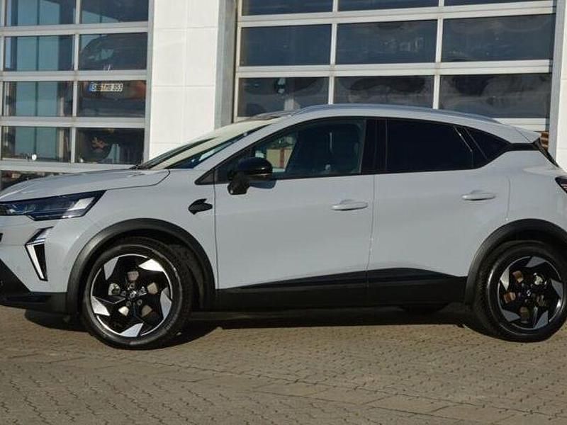 Gebraucht Renault Captur Techno 158 PS (116 kW) 2024 Grau SUV