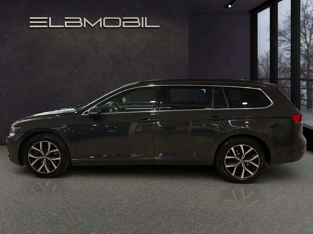 Gebraucht VW Passat Business 200 PS (147 kW) 2021 Grau Kombi