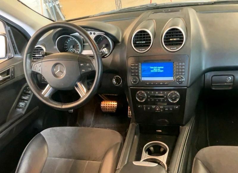 Gebraucht Mercedes ML420 305 PS (224 kW) 2007 Schwarz SUV