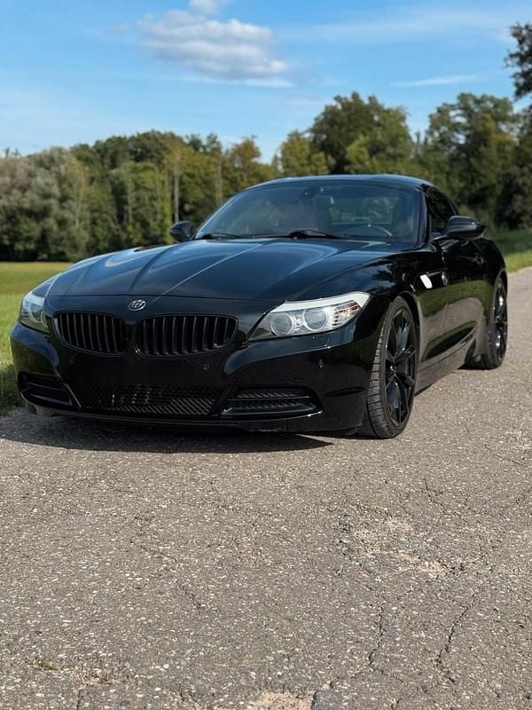 Schwarz Gebraucht 2009 BMW Z4 Sport Line Cabrio | 23.500 € (Fairer Preis) - Bild 1/4