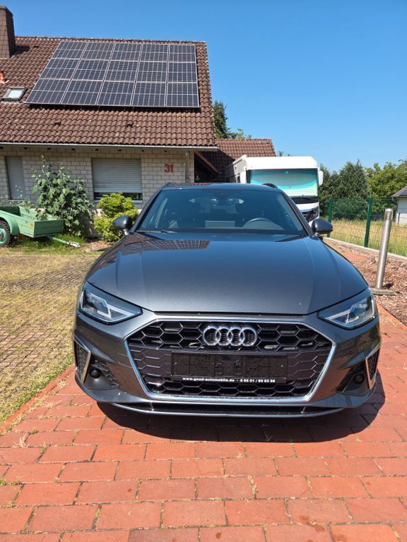 Gebraucht Audi A4 S-Line 204 PS (150 kW) 2022 Grau Kombi