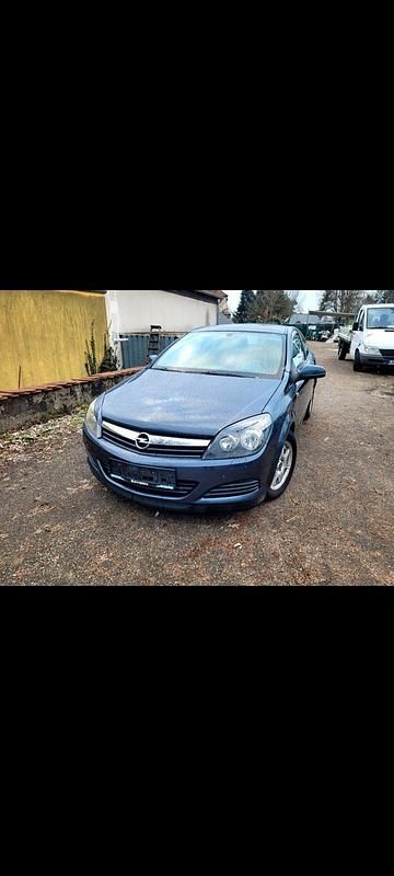Blau Gebraucht 2006 Opel Astra GTC Coupé | 1.499 € (Fairer Preis) - Bild 1/4