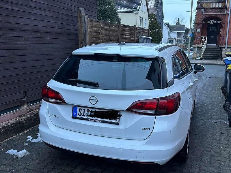 Gebraucht Opel Astra 136 PS (100 kW) 2018 Weiß Kombi