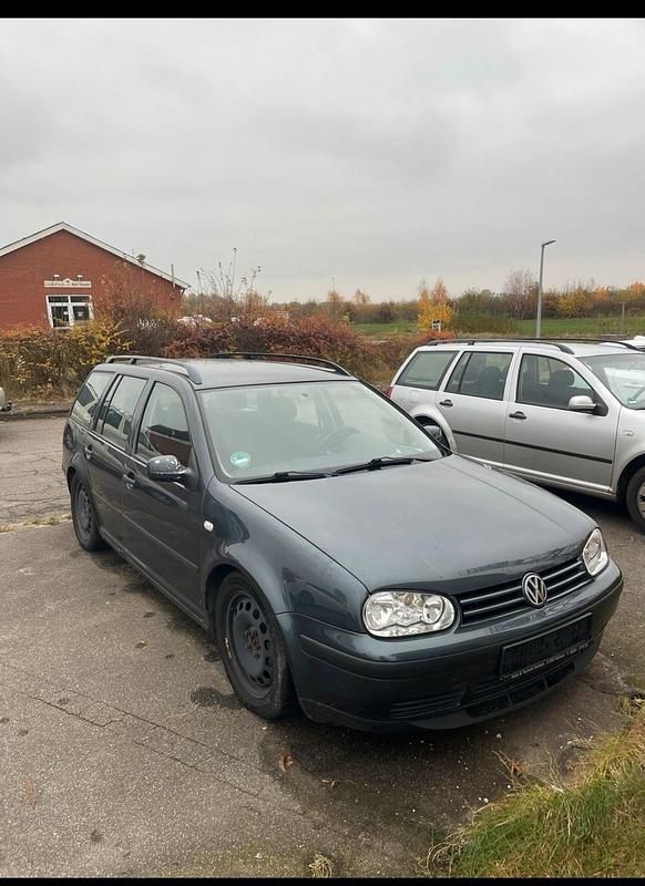 Gebraucht VW Golf IV 105 PS (77 kW) 2001 Grau Kombi