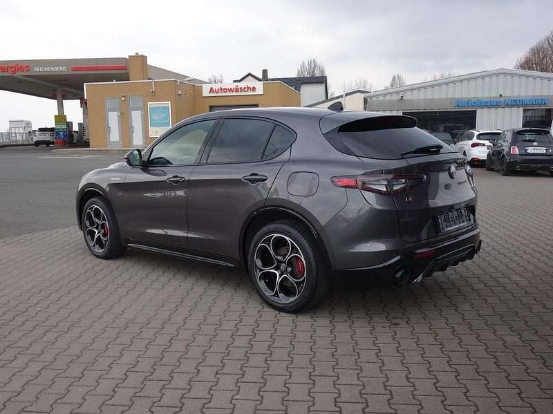 Gebraucht Alfa Romeo Stelvio Veloce 209 PS (153 kW) 2024 Grigio vesuvio, metallic SUV
