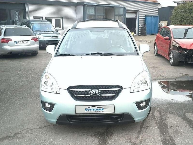 Silber Gebraucht 2007 Kia Carens LX Van / Kleinbus | 999 € (Superpreis) - Bild 1/4
