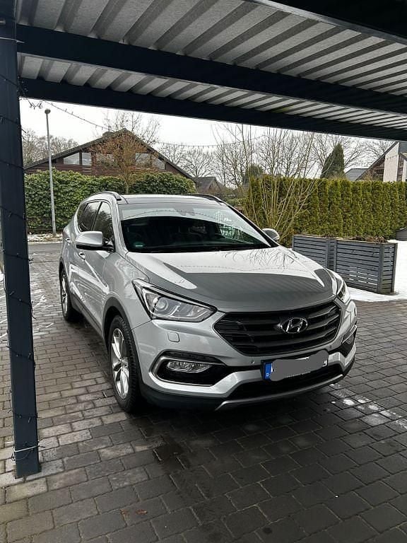 Gebraucht Hyundai Santa Fe Premium 200 PS (147 kW) 2016 Grau SUV