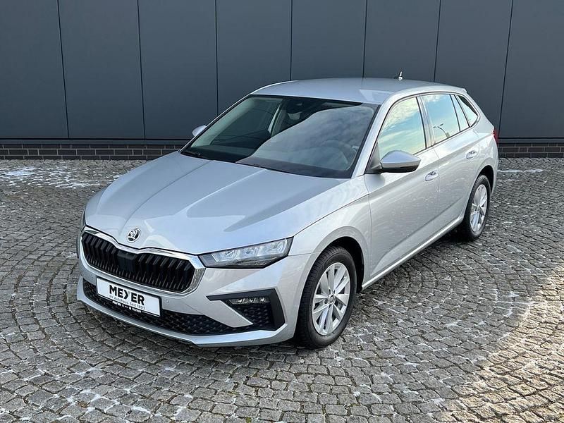 Neu Skoda Scala Selection 116 PS (85 kW) 2026 Silber Kleinwagen