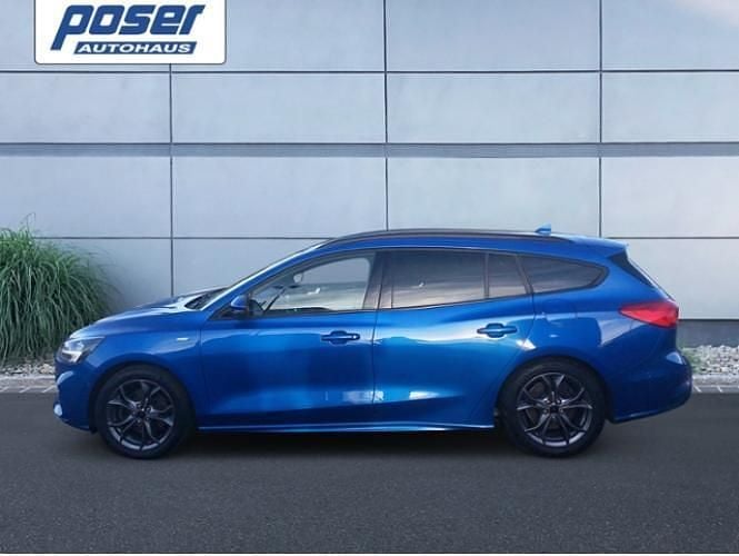 Gebraucht Ford Focus ST-Line 155 PS (114 kW) 2022 Blau Kombi