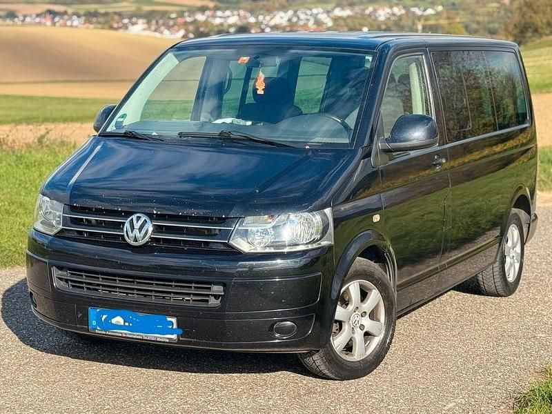 Gebraucht VW T5 Comfortline 140 PS (102 kW) 2012 Schwarz Van