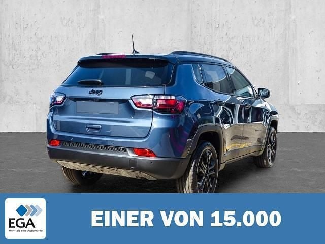Neu Jeep Compass North 131 PS (96 kW) 2025 Weiß SUV