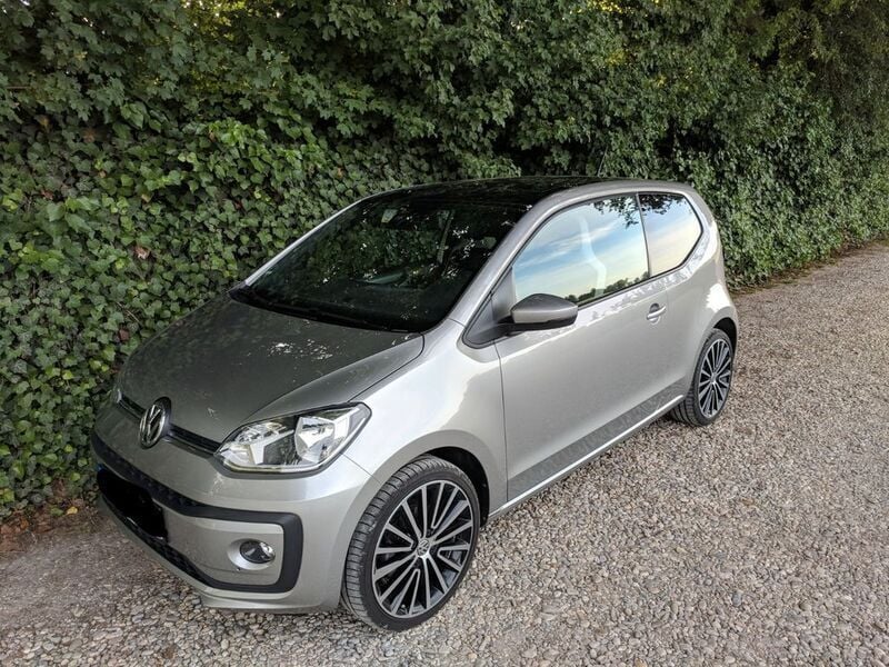 Gebraucht VW up! high up! 75 PS (55 kW) 2017 Silber Kleinwagen