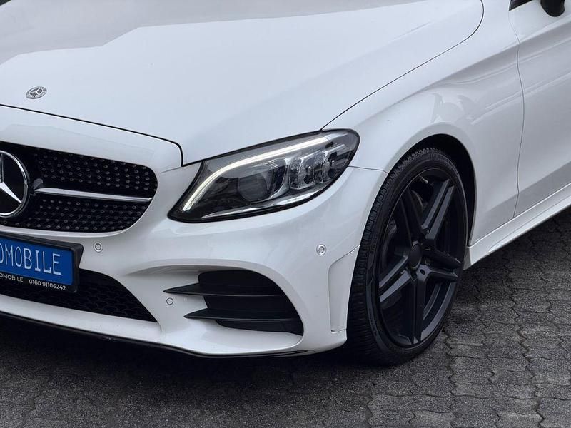 Gebraucht Mercedes C400 AMG line 333 PS (244 kW) 2020 Weiß Coupé
