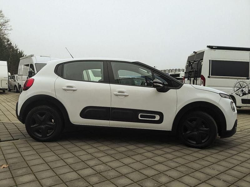 Weiß Gebraucht 2021 Citroën C3 Start Kleinwagen | 10.900 € (Guter Preis) - Bild 1/4
