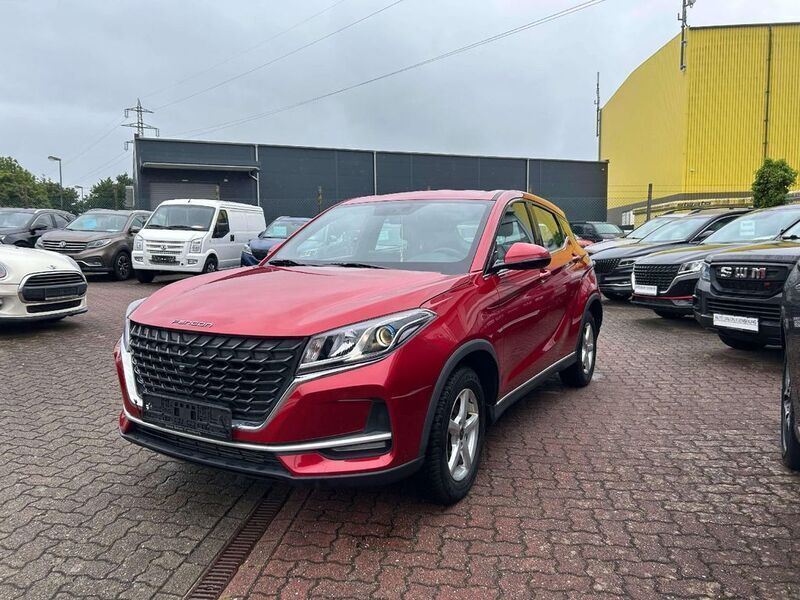 Gebraucht DFSK Fengon 106 PS (77 kW) 2023 Rot SUV