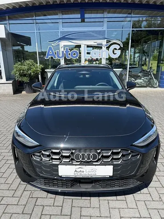 Gebraucht Audi A5 S-Line 150 PS (110 kW) 2026 Schwarz Kombi