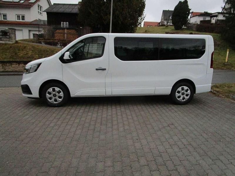 Gebraucht Renault Trafic Evolution 150 PS (110 kW) 2024 Gletscherweiss Van / Kleinbus