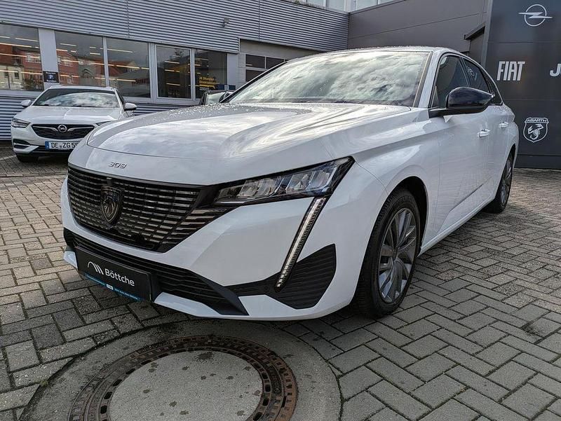 Gebraucht Peugeot 308 SW Allure 131 PS (96 kW) 2023 Weiß Kombi