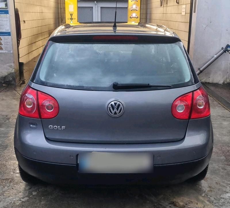 Gebraucht VW Golf V 2008 Andere farben Kleinwagen