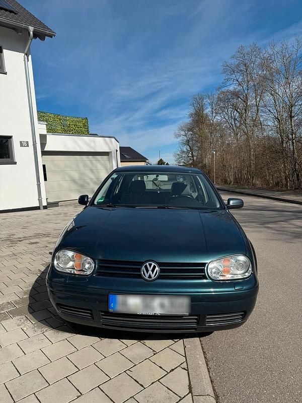 Gebraucht VW Golf IV 105 PS (77 kW) 2002 Grün Kleinwagen