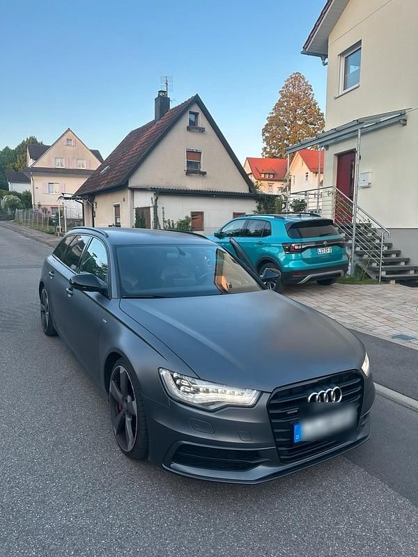 Grau Gebraucht 2014 Audi A6 S-Line Kombi | 17.800 € - Bild 1/4
