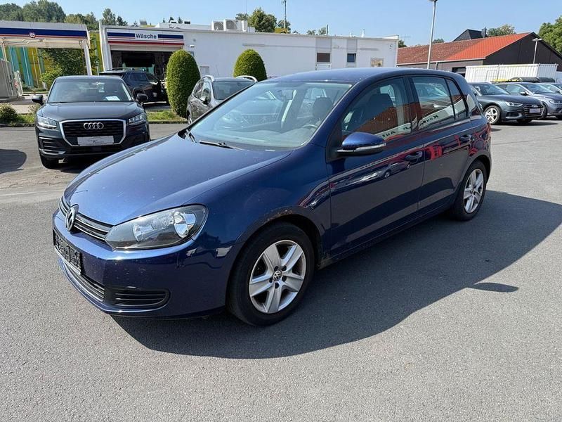 Blau Gebraucht 2010 VW Golf VI Comfortline Limousine | 2.900 € (Superpreis) - Bild 1/4