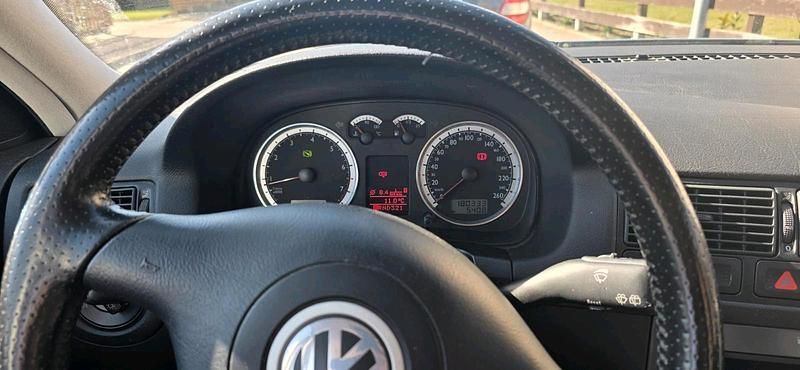 Gebraucht VW Golf IV 101 PS (74 kW) 2005 Silber Kombi