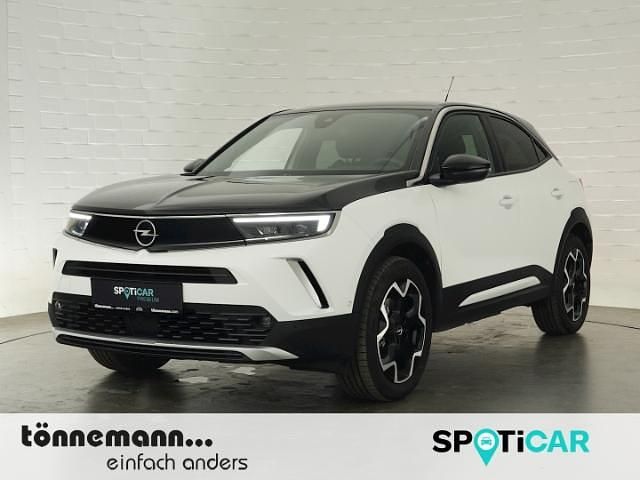 Weiss Gebraucht 2023 Opel Mokka-e Ultimate SUV | 21.674 € (Fairer Preis) - Bild 1/4