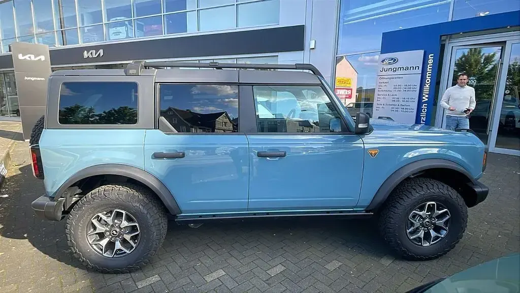 Neu Ford Bronco 334 PS (245 kW) 2026 Blau SUV