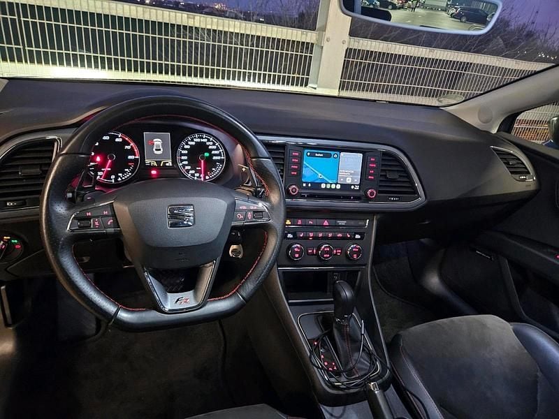 Gebraucht Seat Leon 150 PS (110 kW) 2017 Silber Limousine