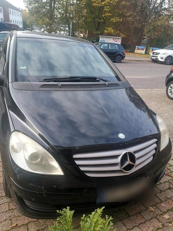 Schwarz Gebraucht 2007 Mercedes B180 Van / Kleinbus | 1.640 € (Guter Preis) - Bild 1/4