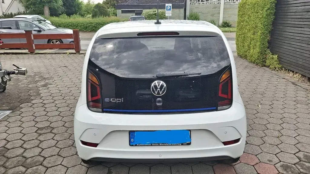 Gebraucht VW e-up! United 61 kW (83 PS) 2020 Weiß Kleinwagen