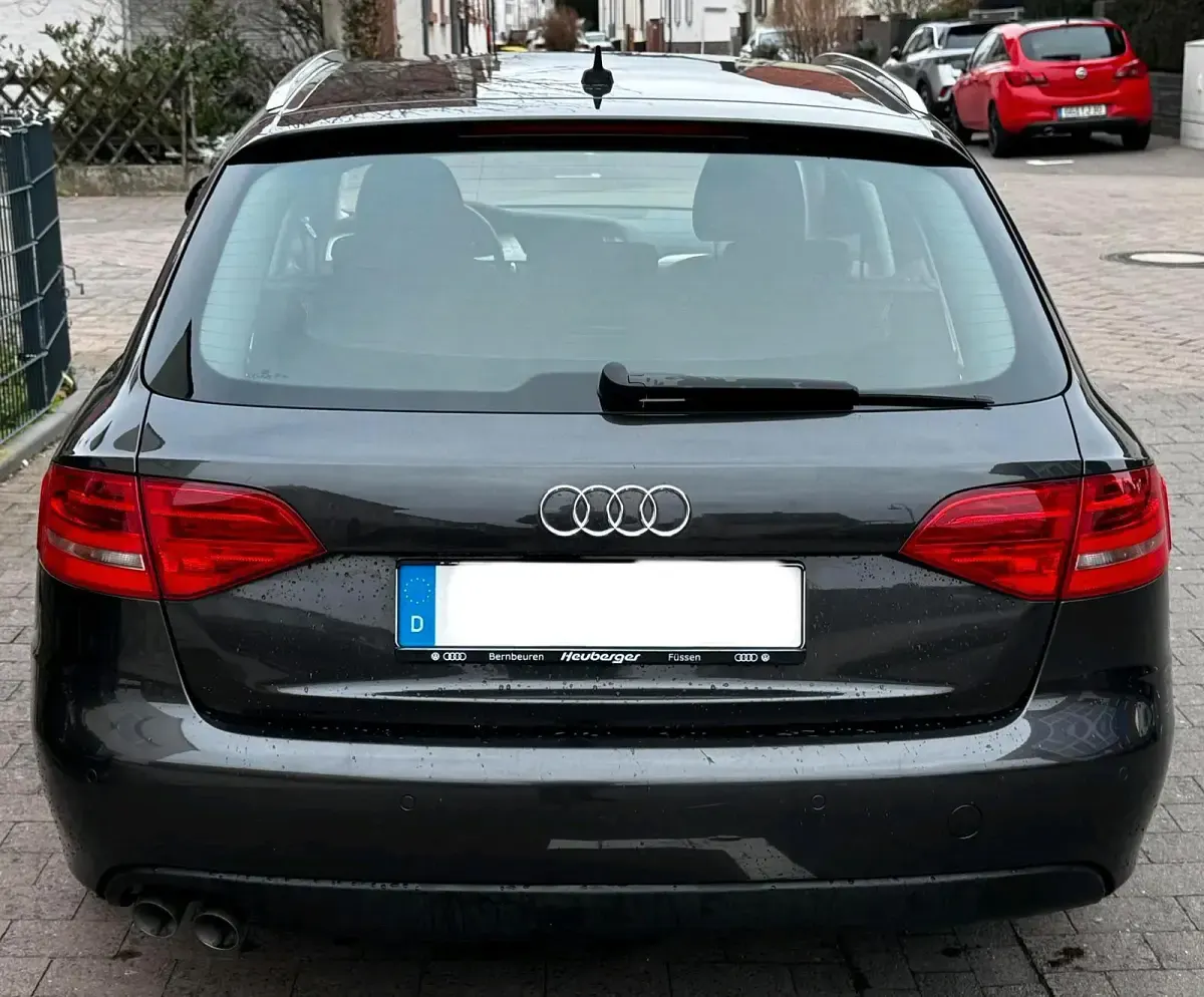 Używany Audi A4 S-Line 143 KM (105 kW) 2008 Czarny Kombi