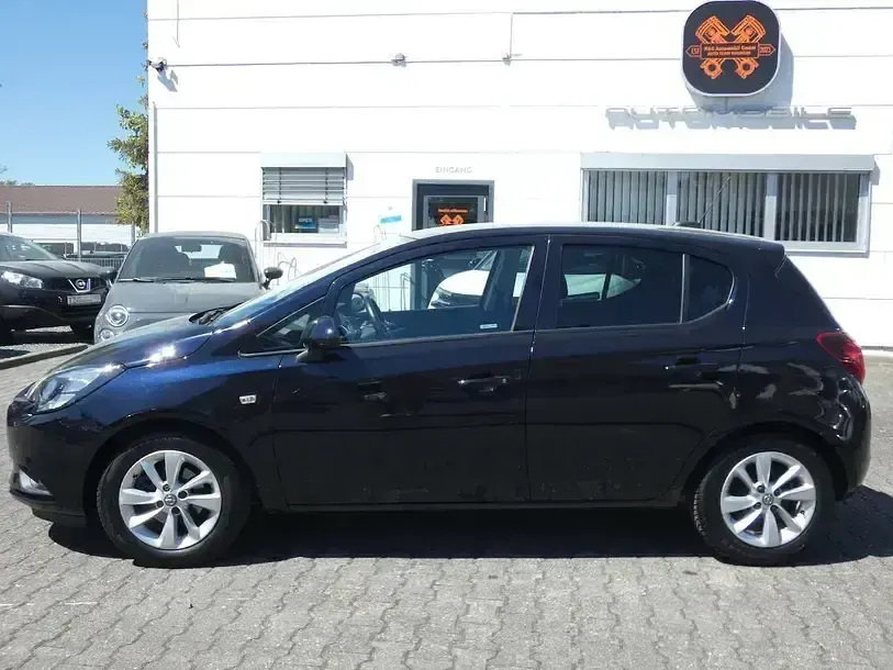 Gebraucht Opel Corsa 119 PS (87 kW) 2018 Tiefseeblau/darkmoon blue Kleinwagen