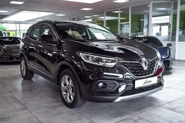 Gebraucht Renault Kadjar Life 140 PS (102 kW) 2019 Schwarz SUV