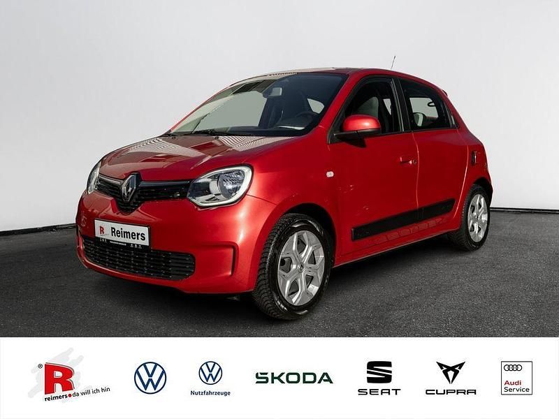 Rot Gebraucht 2021 Renault Twingo LIMITED Kleinwagen | 10.990 € (Etwas zu teuer) - Bild 1/4