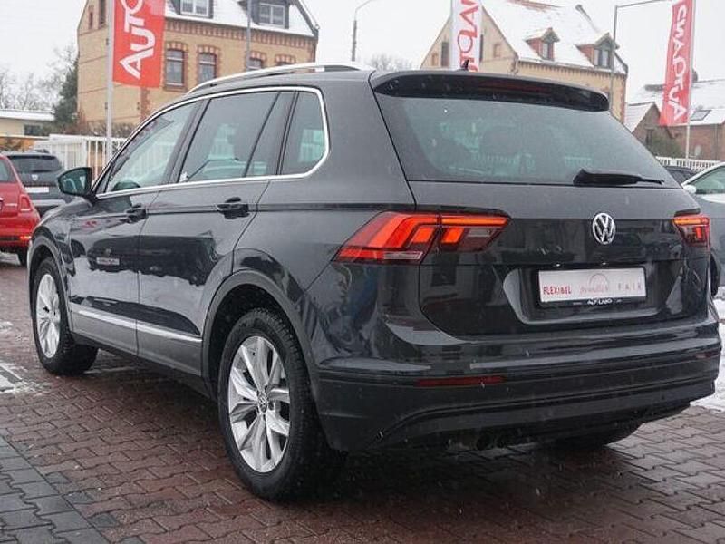 Gebraucht VW Tiguan Comfortline 150 PS (110 kW) 2019 Grau SUV