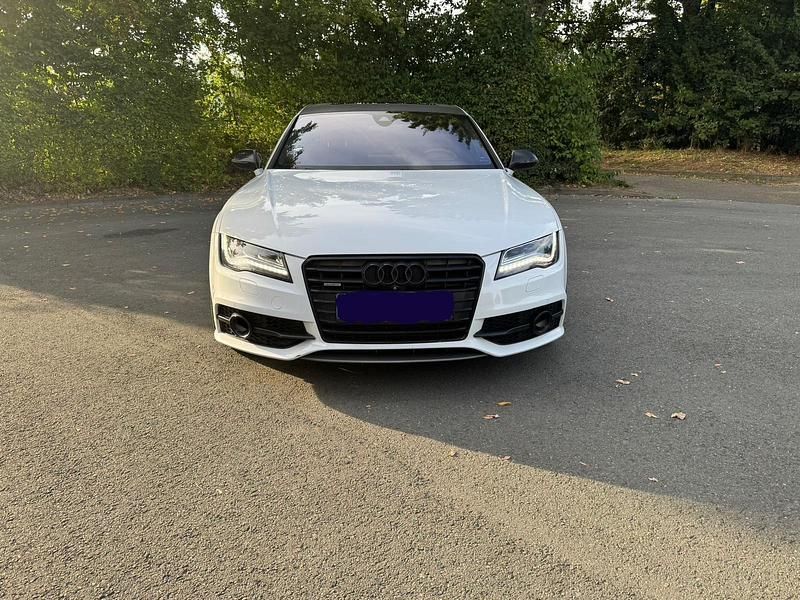 Weiß Gebraucht 2014 Audi A7 Sportback S-Line Kleinwagen | 16.000 € (Etwas zu teuer) - Bild 1/4
