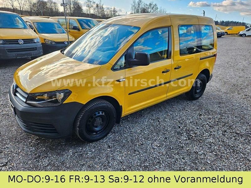Gebraucht VW Caddy 102 PS (75 kW) 2016 Gelb Van / Kleinbus