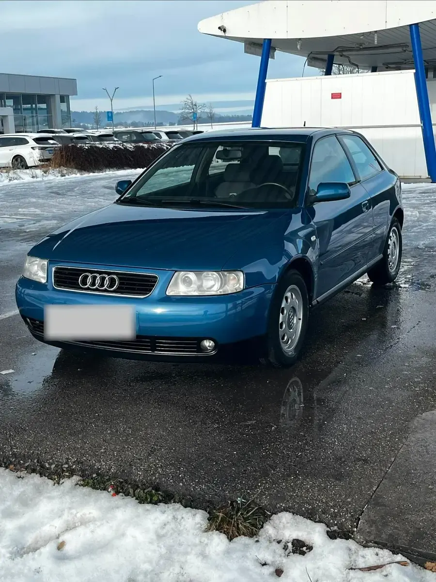 Gebraucht Audi A3 101 PS (74 kW) 2001 Blau Kleinwagen