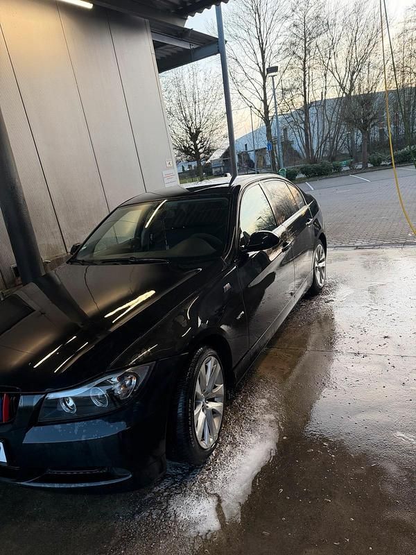 Gebraucht BMW 318 2007 Schwarz Limousine