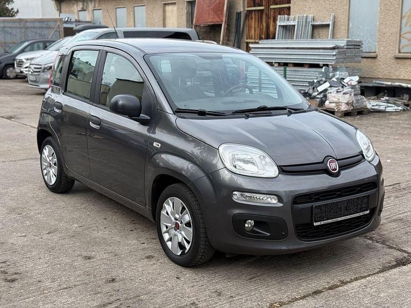 Gebraucht Fiat Panda Easy 69 PS (50 kW) 2017 Colore esterno (vr446/c(grigi Kleinwagen