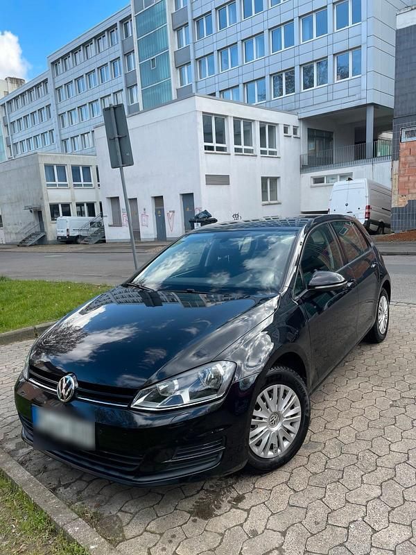 Gebraucht VW Golf VII 110 PS (80 kW) 2014 Schwarz Limousine