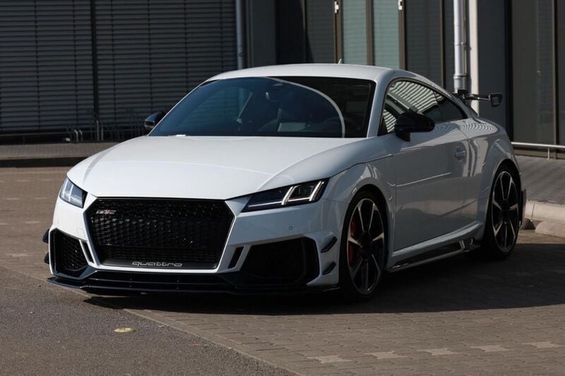 Weiß Gebraucht 2021 Audi TT RS Performance Coupé | 58.599 € (Fairer Preis) - Bild 1/4