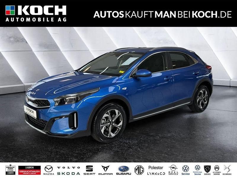Neu Kia XCeed 150 PS (110 kW) 2025 Blue flame SUV
